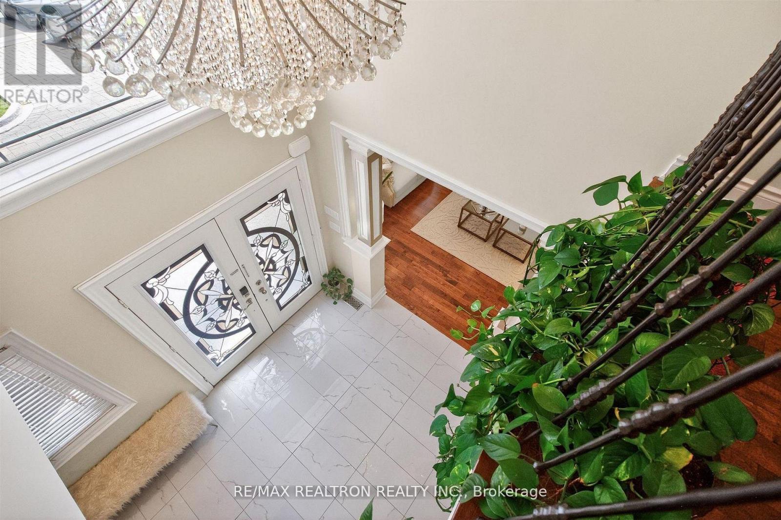 1001 GORHAM STREET - 26