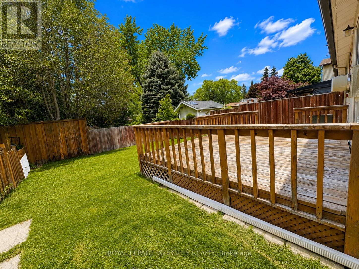 65 ROTHESAY DRIVE - 20