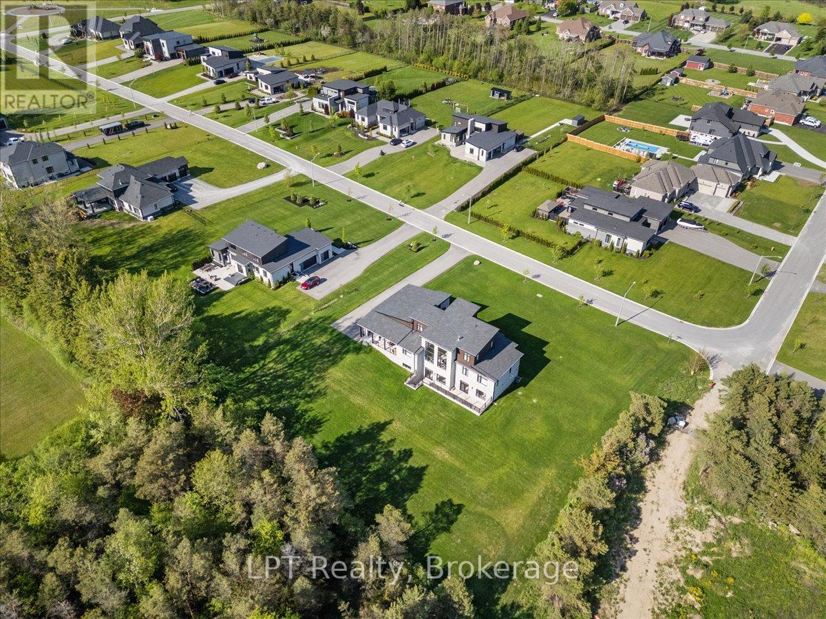 67 CHARLES TILLEY CRESCENT - 4