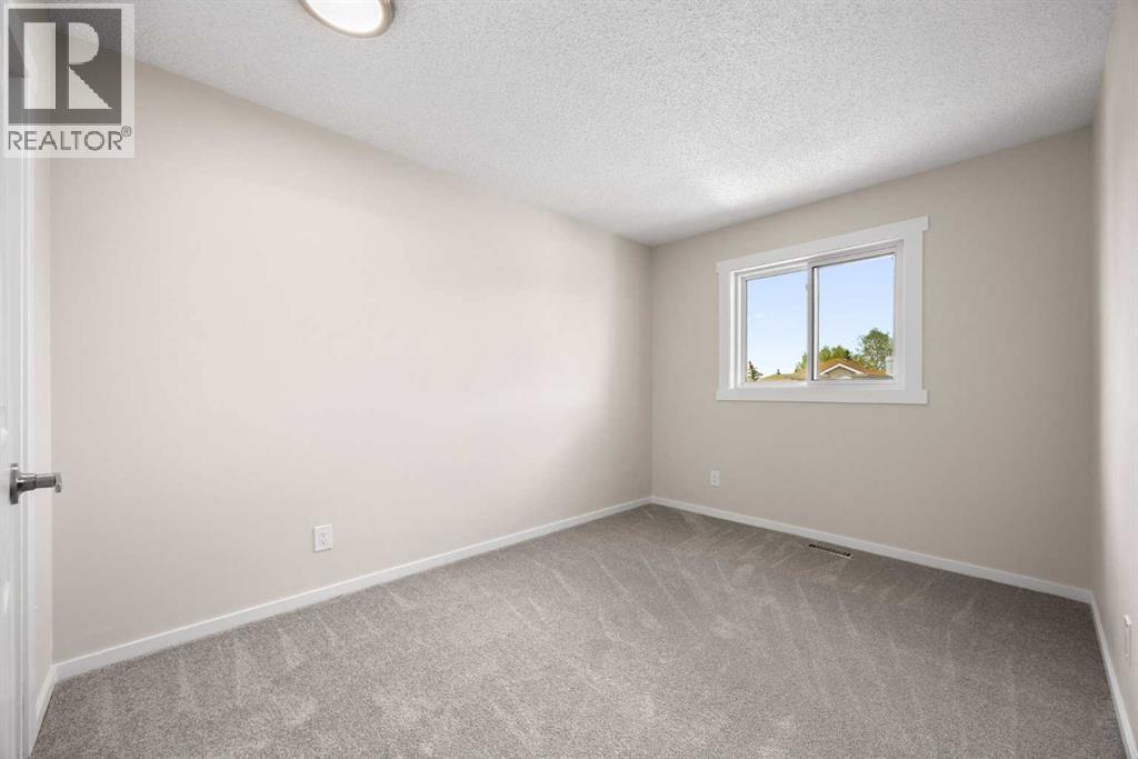 53 Riverview Close - 29