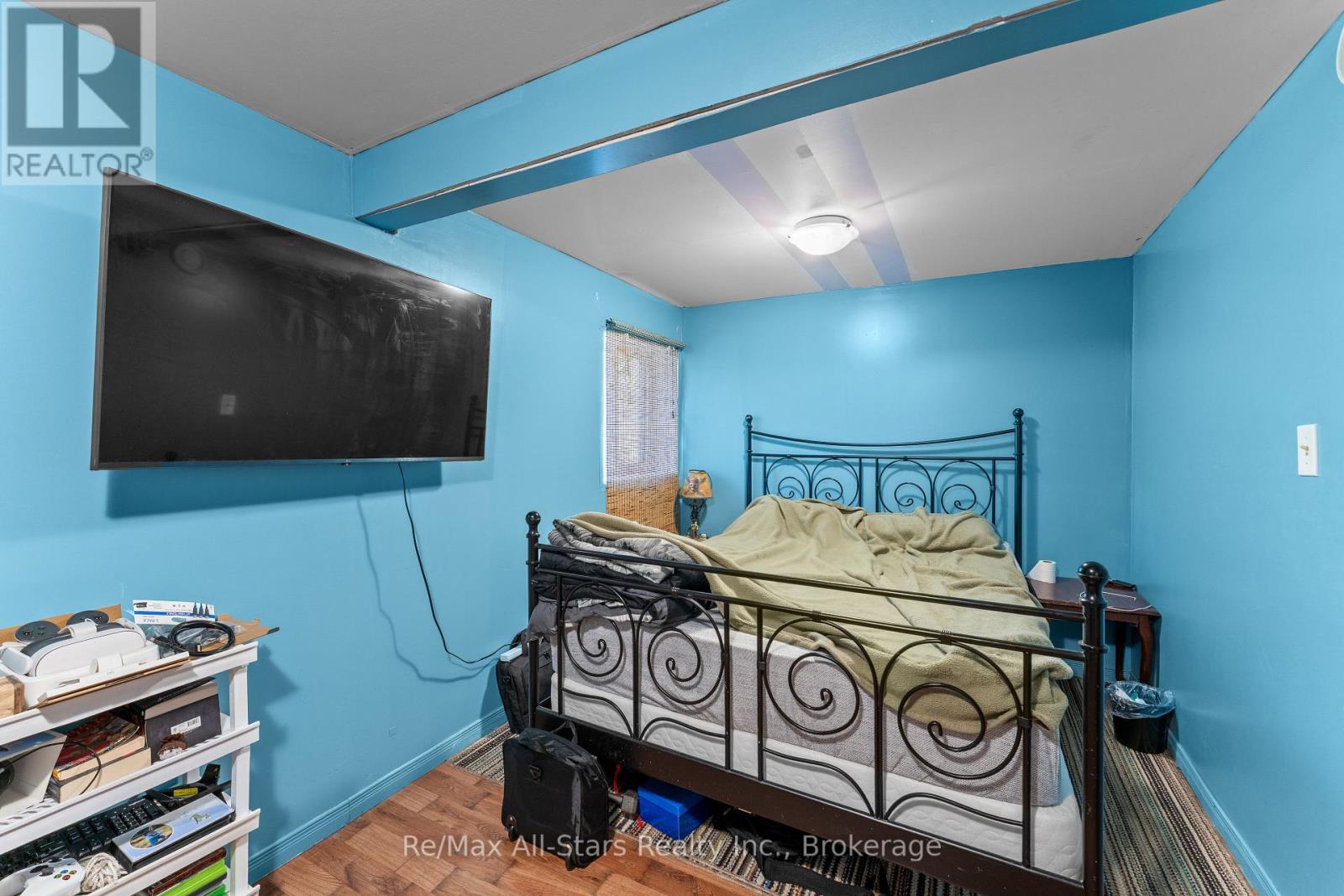 2170 BUCKSLIDE ROAD - 11
