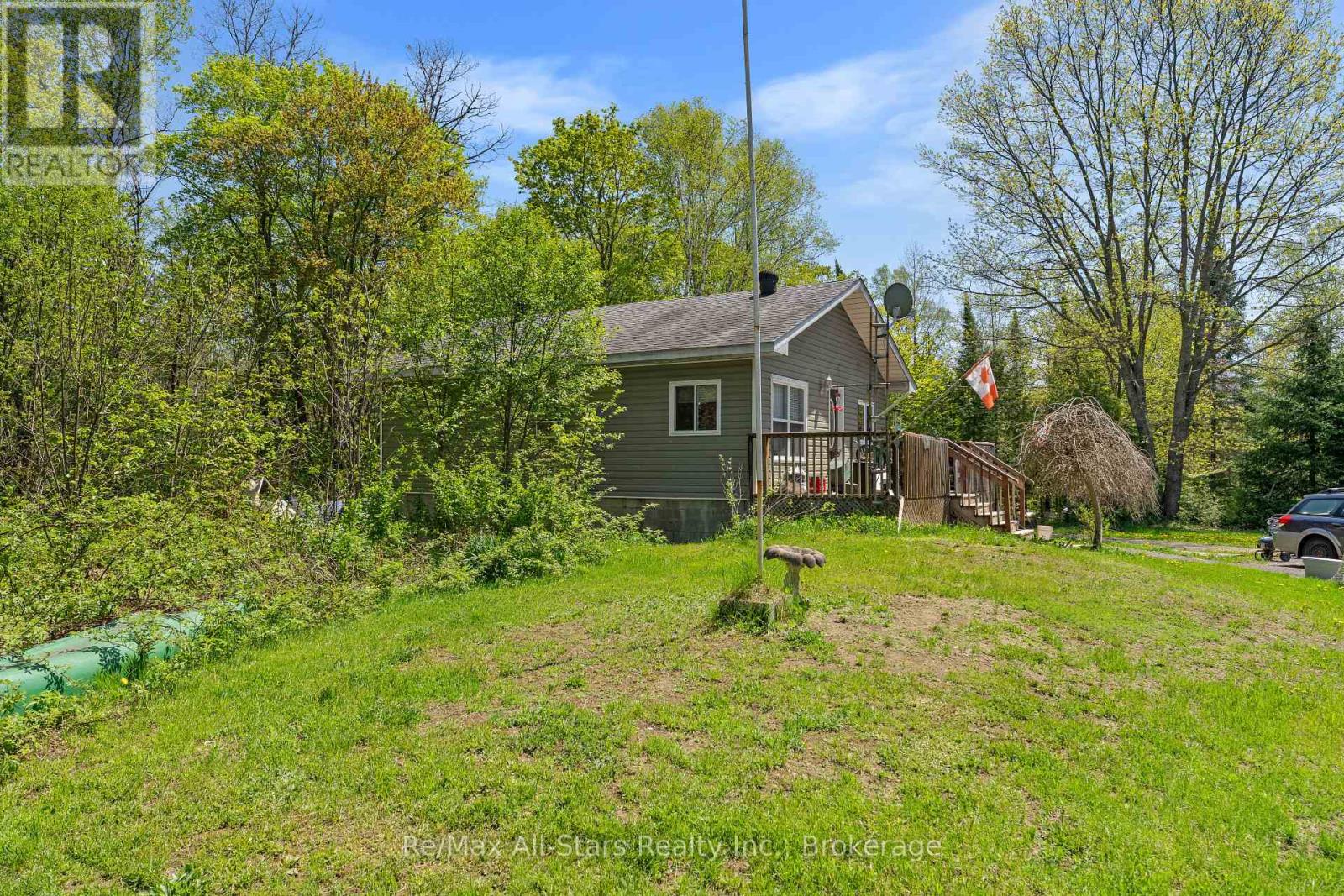 2170 BUCKSLIDE ROAD - 15