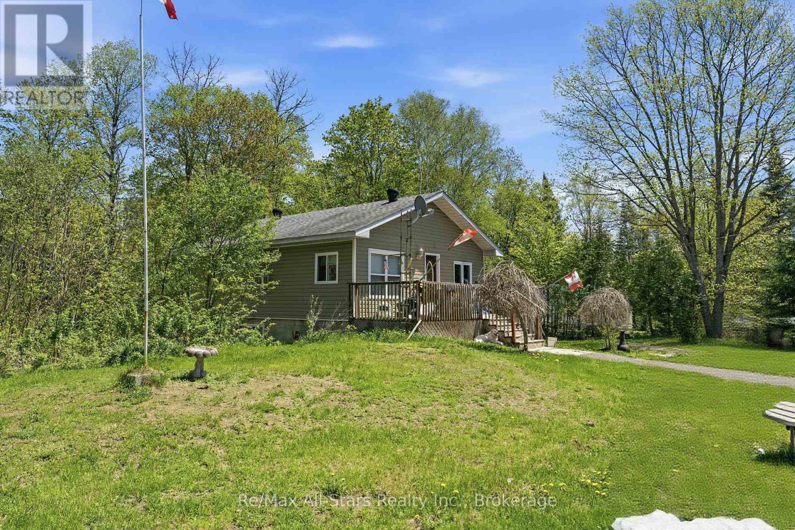 2170 BUCKSLIDE ROAD - 4