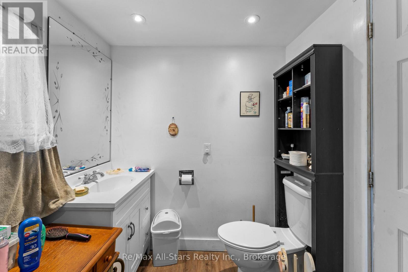 2170 BUCKSLIDE ROAD - 9