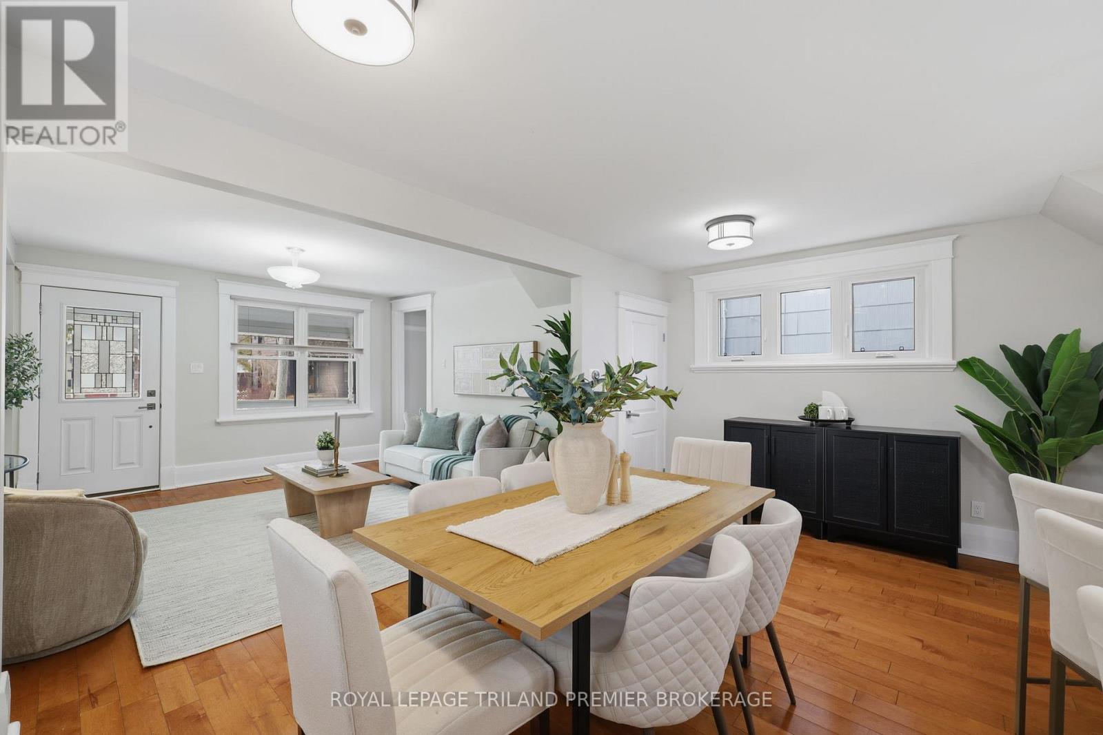 98 BRISCOE STREET E - 14