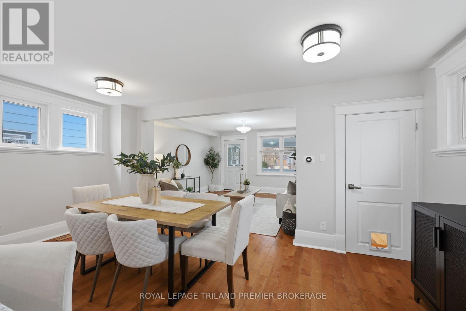 98 BRISCOE STREET E - 15