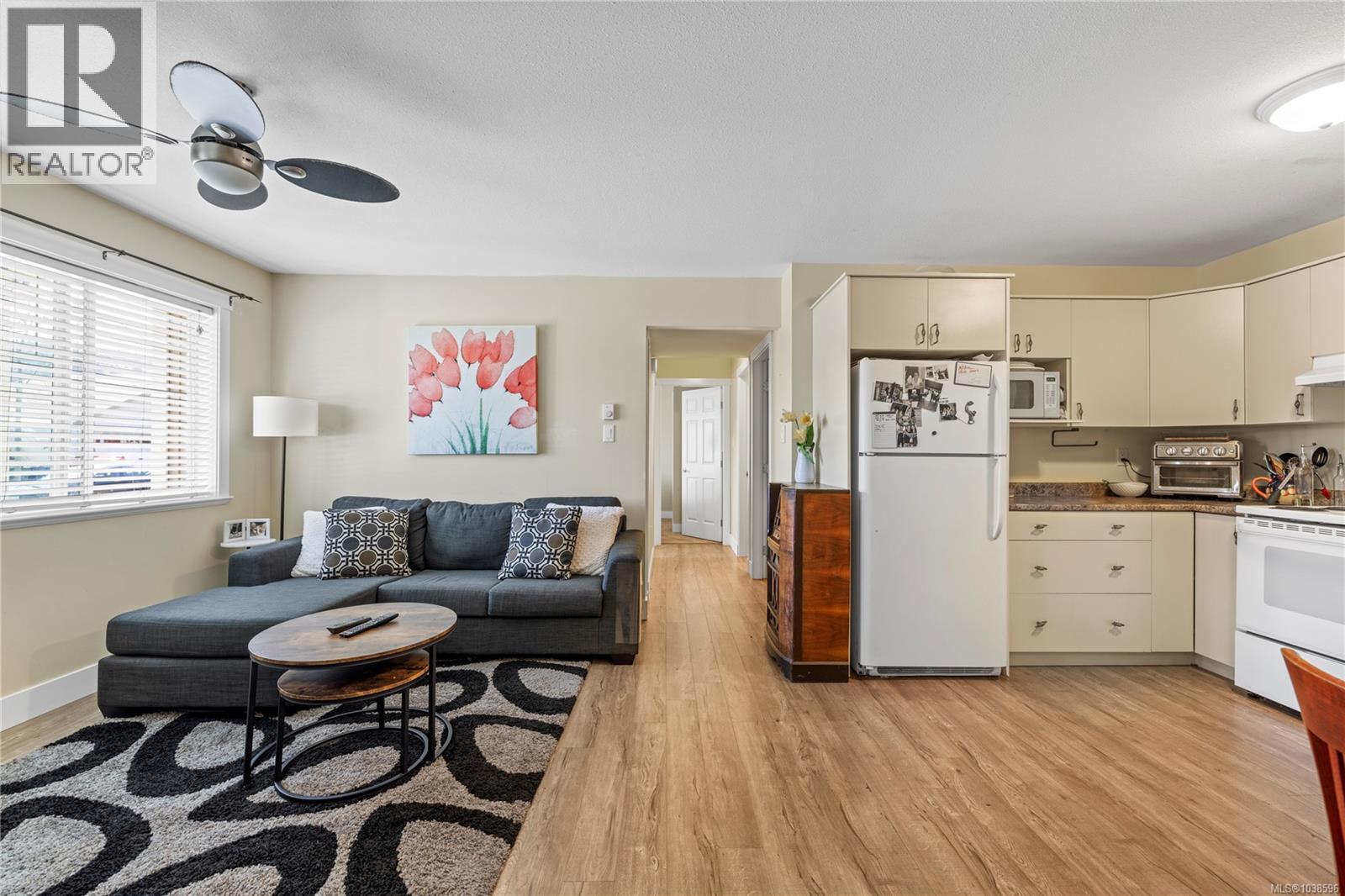 921 Sarum Rise Way - 28
