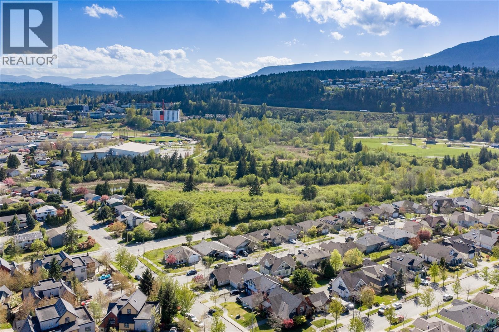921 Sarum Rise Way - 42