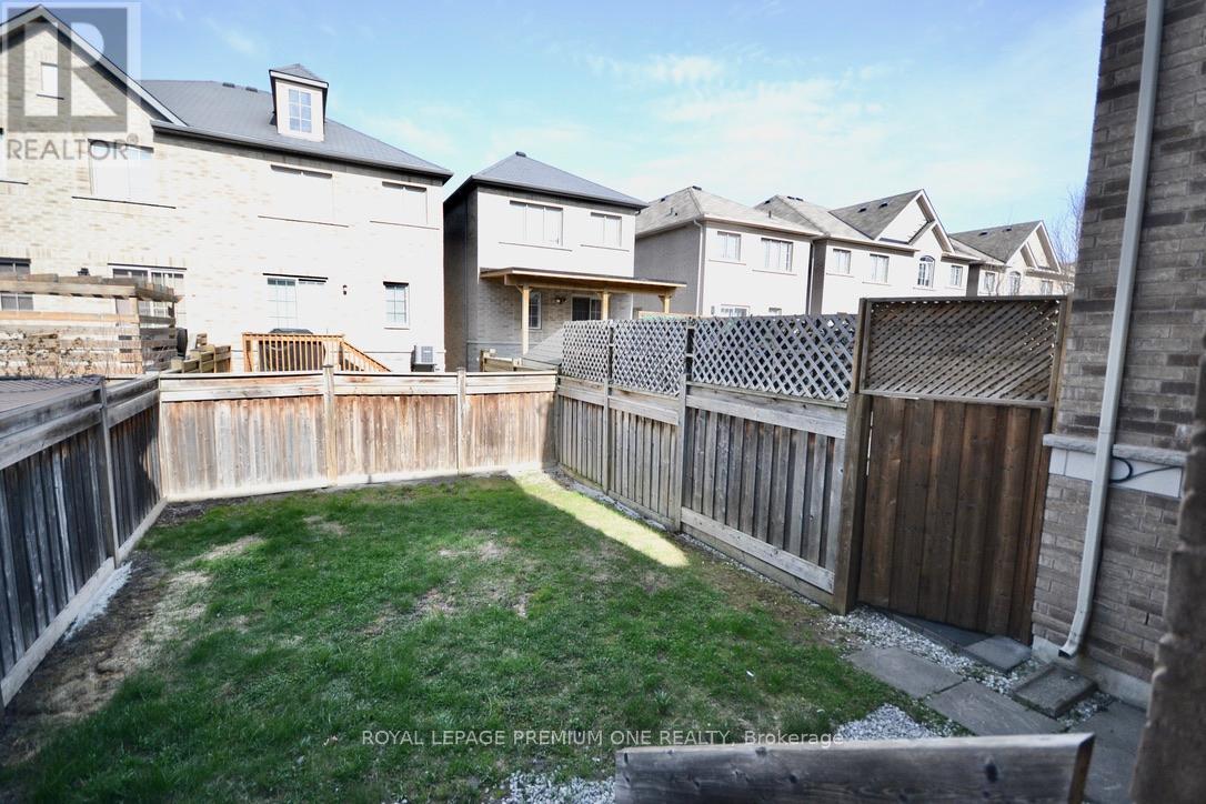 94 ALEXIE WAY - 38