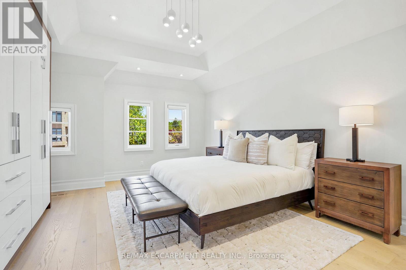 38A MAPLE AVENUE N - 17