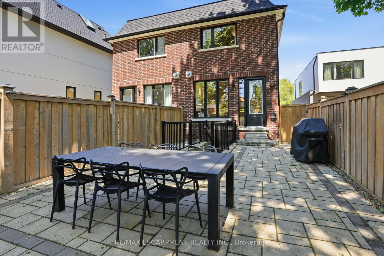 38A MAPLE AVENUE N - 39