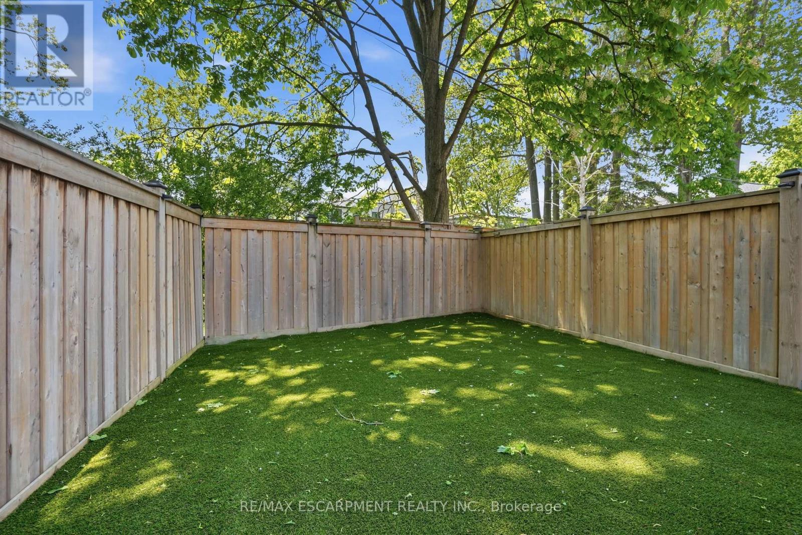 38A MAPLE AVENUE N - 42
