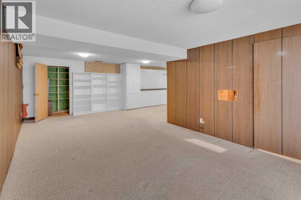 1031 Thorneycroft Drive NW - 22