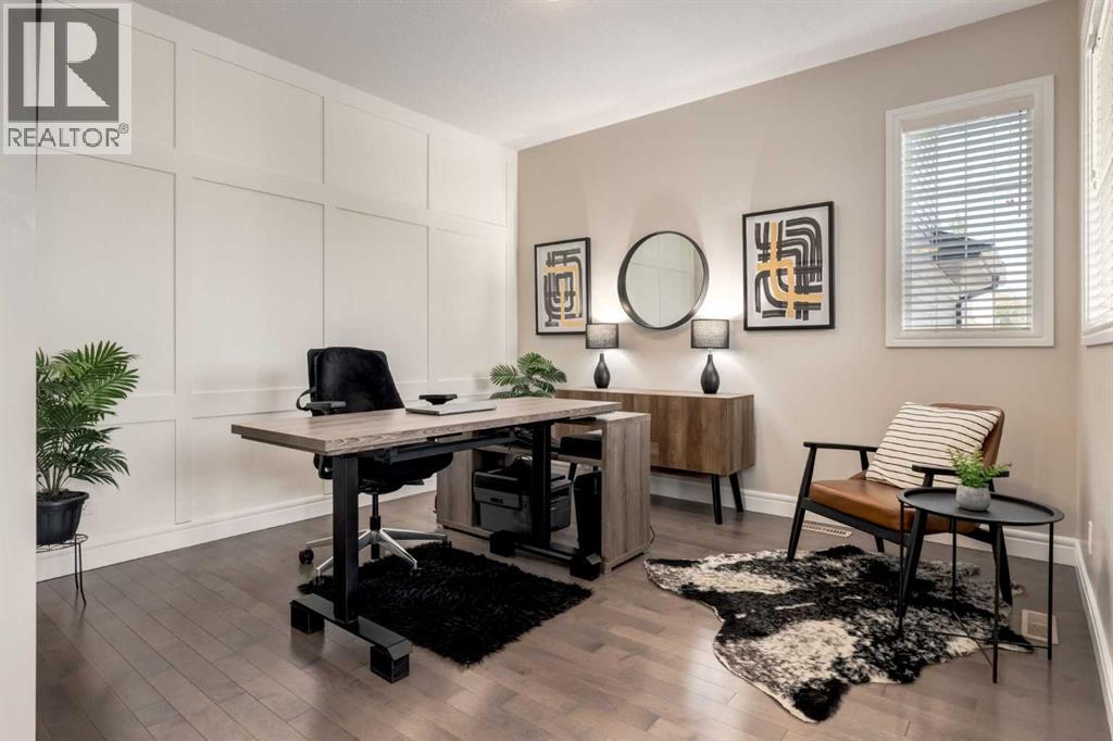 335 Morningside Crescent SW - 6
