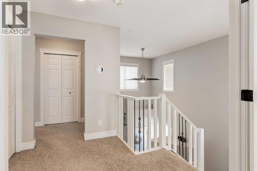 335 Morningside Crescent SW - 22