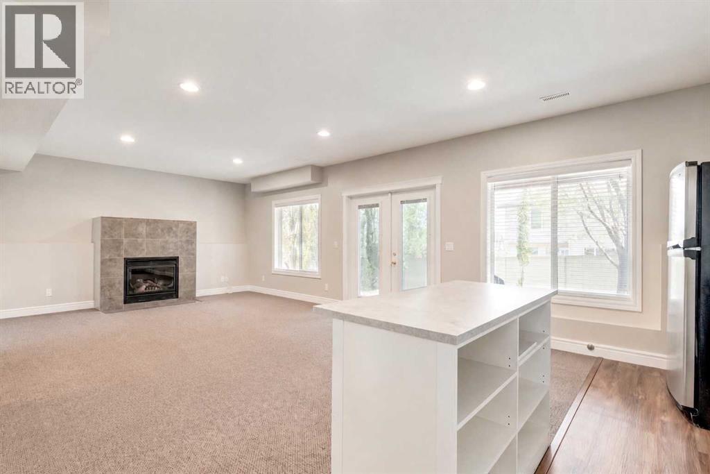 335 Morningside Crescent SW - 38
