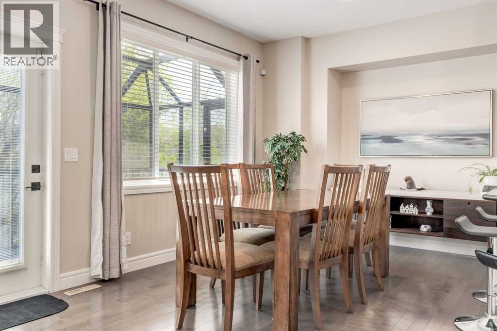 335 Morningside Crescent SW - 17