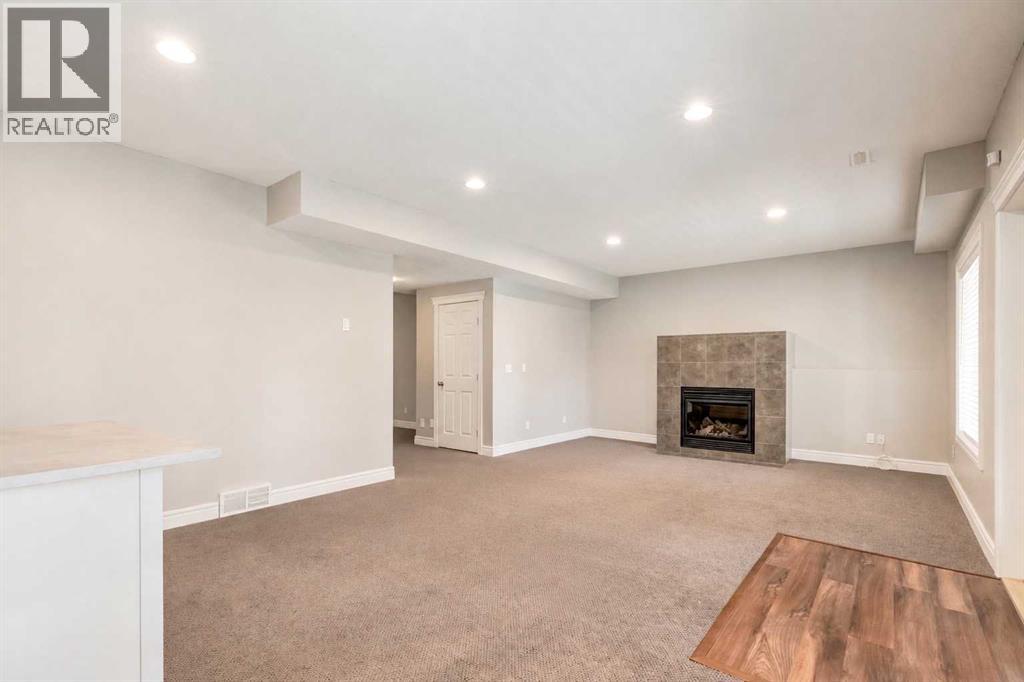 335 Morningside Crescent SW - 39