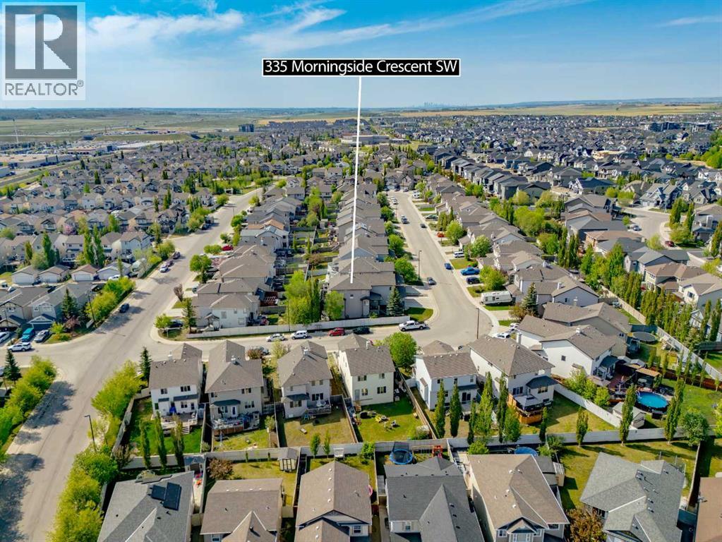 335 Morningside Crescent SW - 50