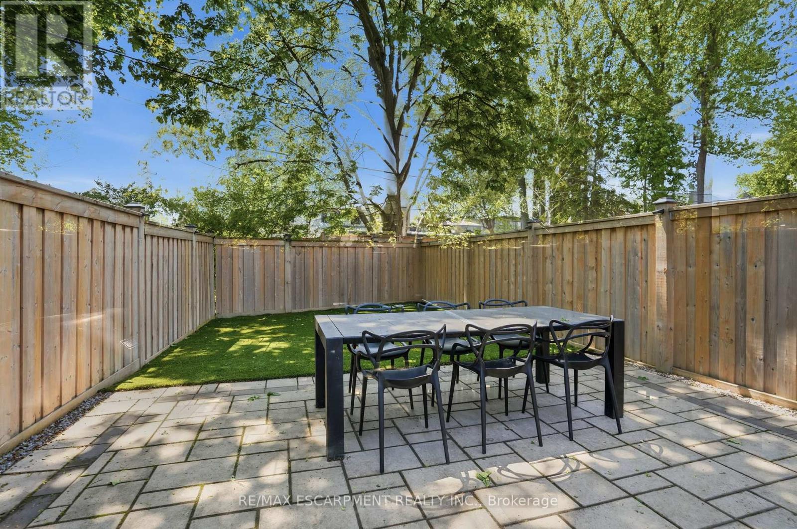 38A MAPLE AVENUE N - 41