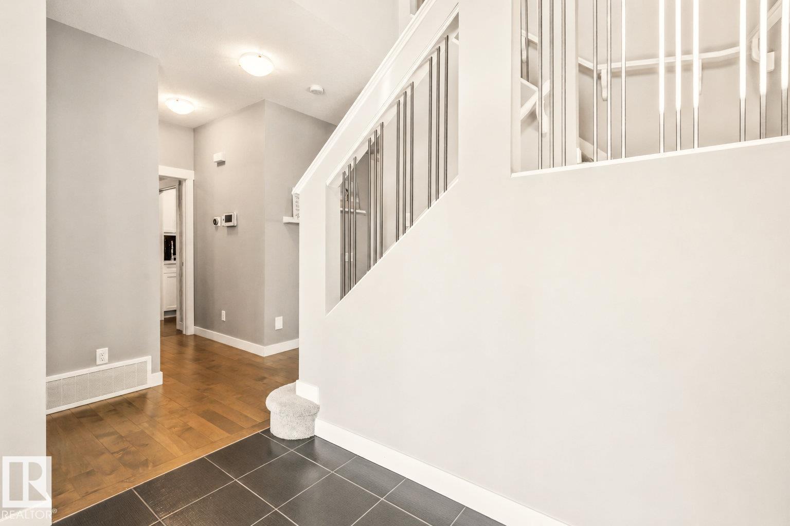 3087 CARPENTER LANDING SW - Image 2