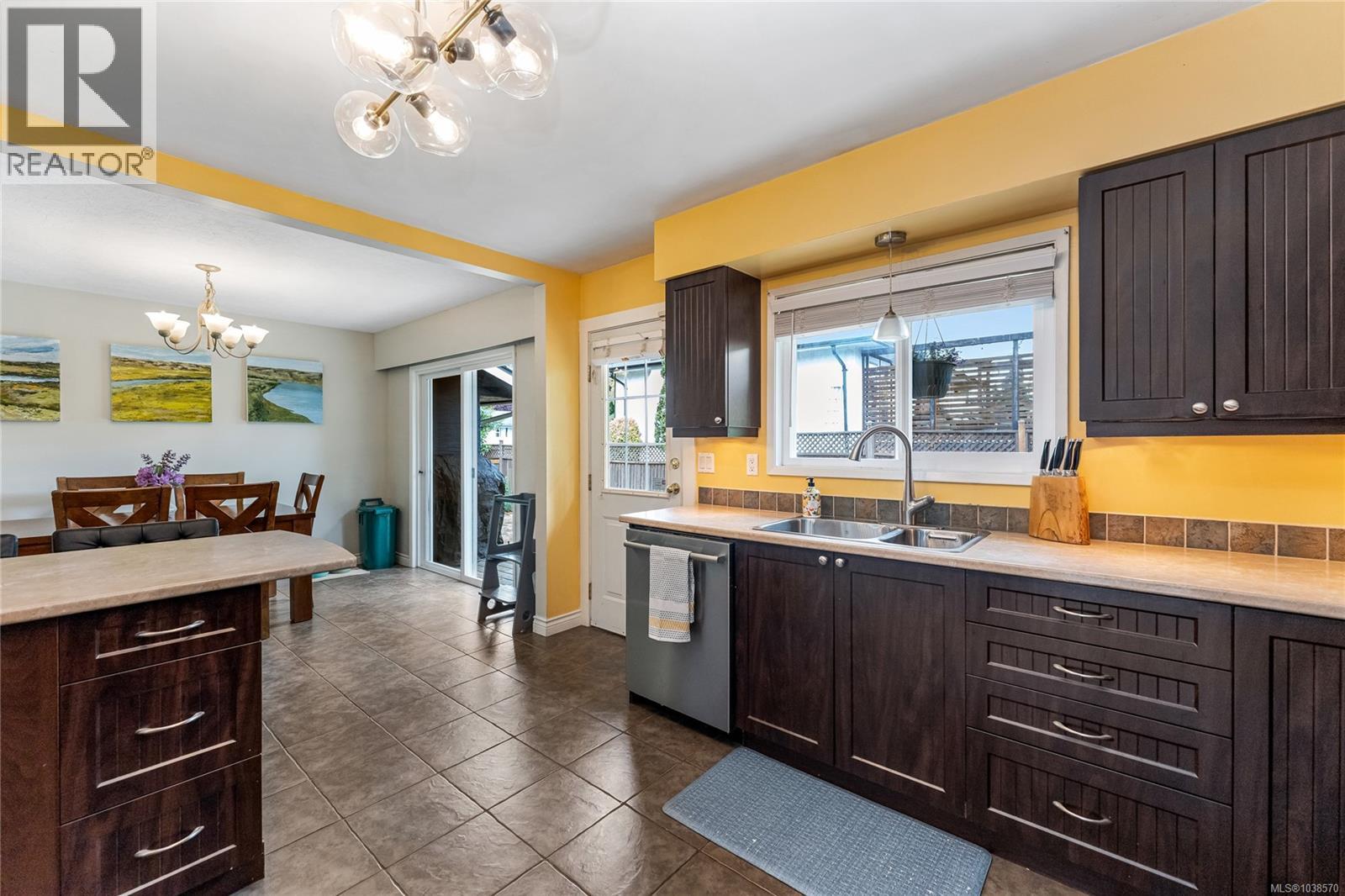 2280 Aldeane Ave - 11