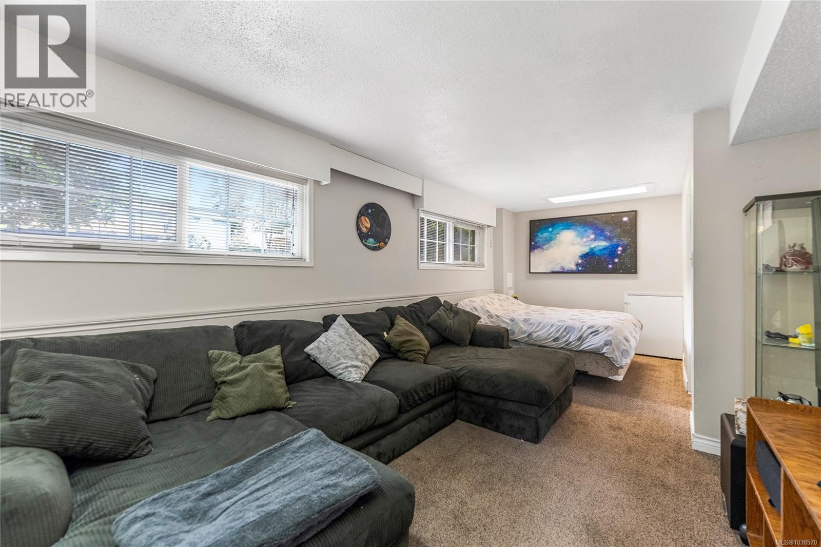 2280 Aldeane Ave - 28