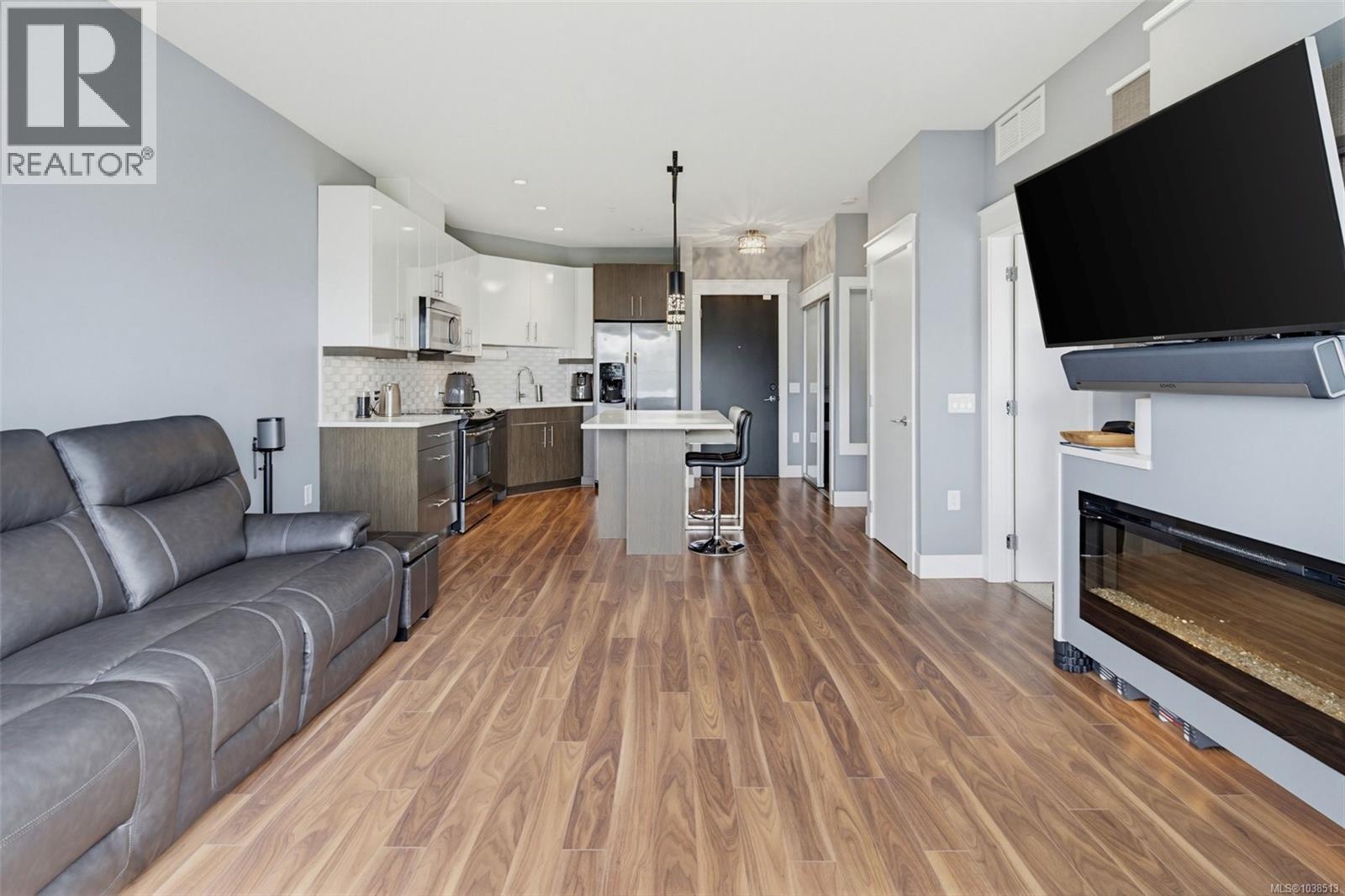 #505 742 Travino Lane - 7