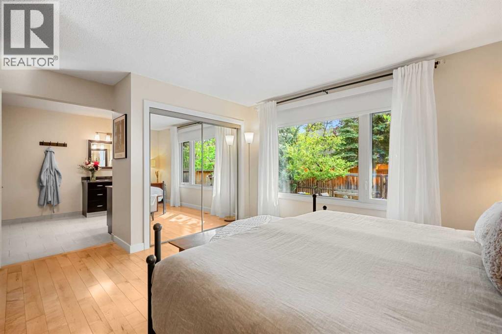612 Lake Simcoe Close SE - 22