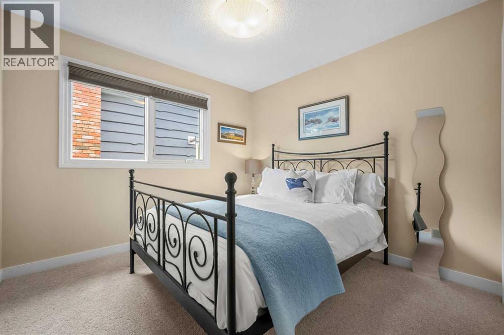612 Lake Simcoe Close SE - 27