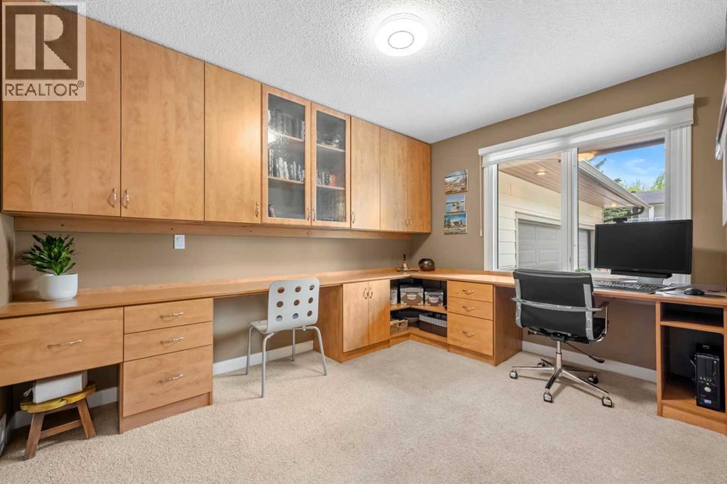 612 Lake Simcoe Close SE - 31