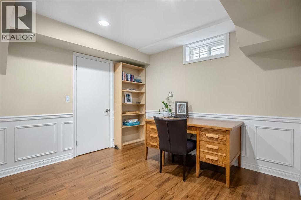 612 Lake Simcoe Close SE - 40