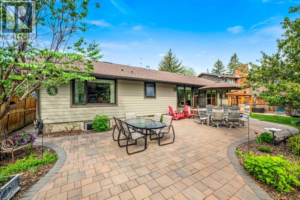 612 Lake Simcoe Close SE - 48