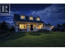 5028 Mein Road, 108 Mile Ranch, BC V0K2Z0 Photo 36