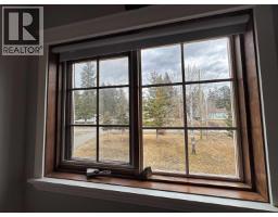 5028 Mein Road, 108 Mile Ranch, BC V0K2Z0 Photo 24
