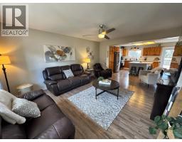 5028 Mein Road, 108 Mile Ranch, BC V0K2Z0 Photo 15