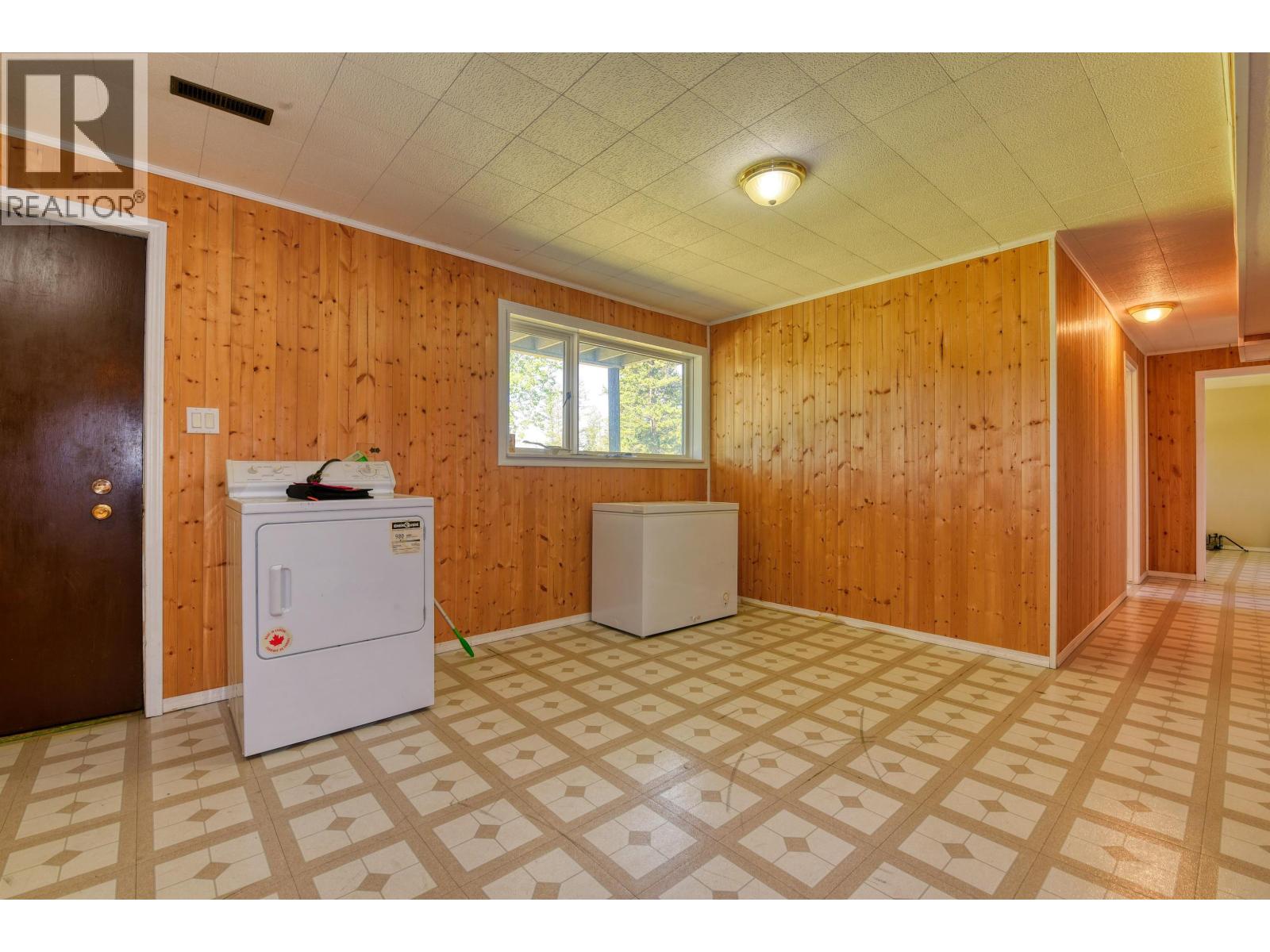 1245 CLARKE AVENUE - 22