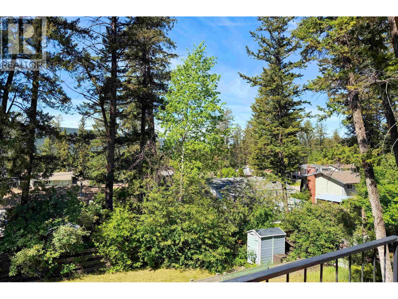 1245 CLARKE AVENUE - 26