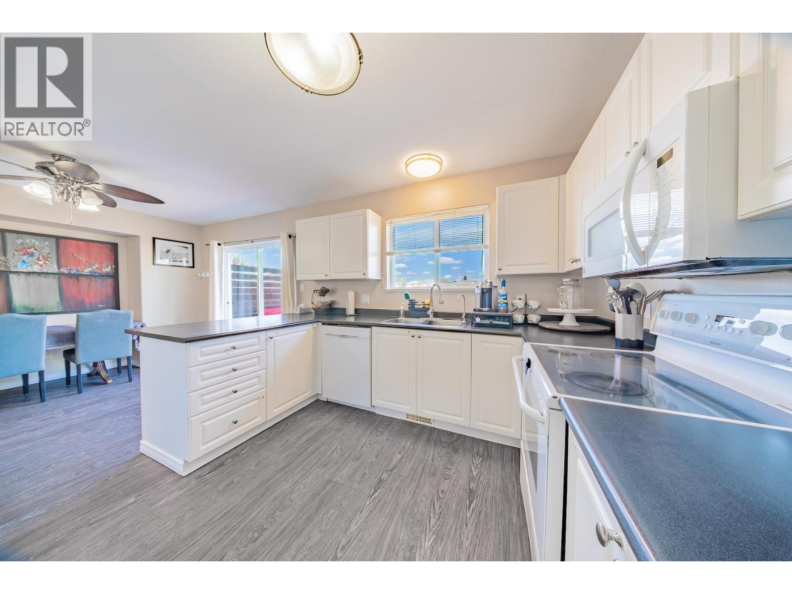 8928 81A STREET - 10