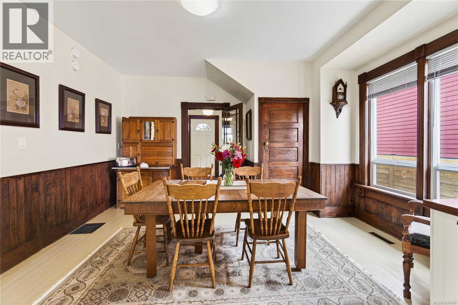 636 Kennedy St - 20
