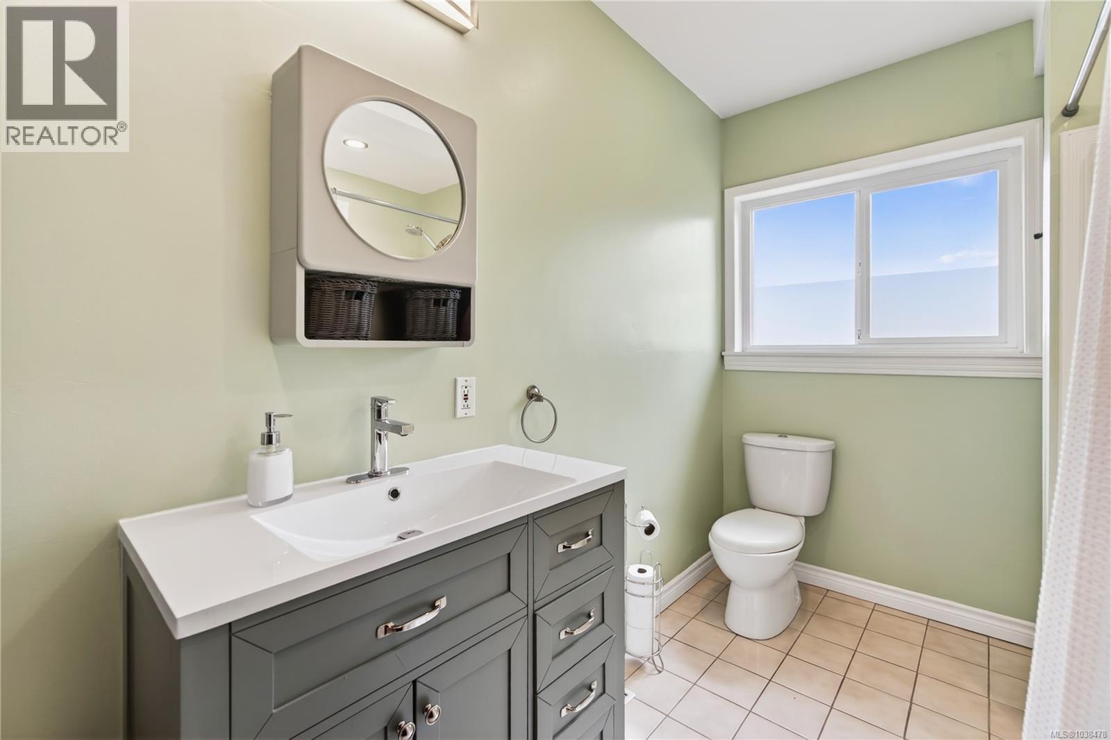 636 Kennedy St - 31