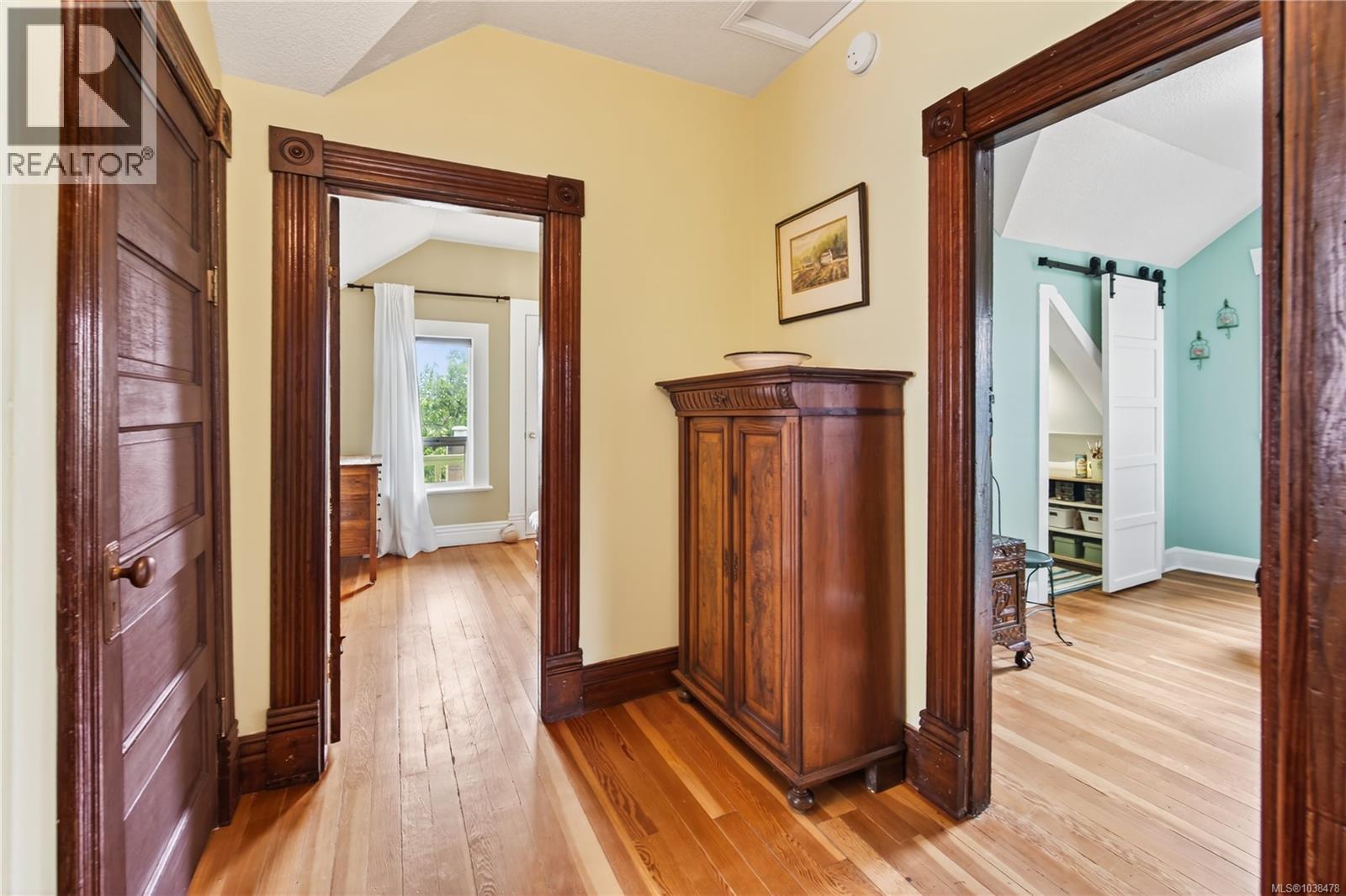 636 Kennedy St - 48