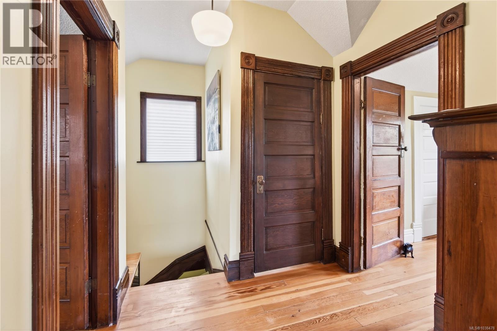 636 Kennedy St - 54