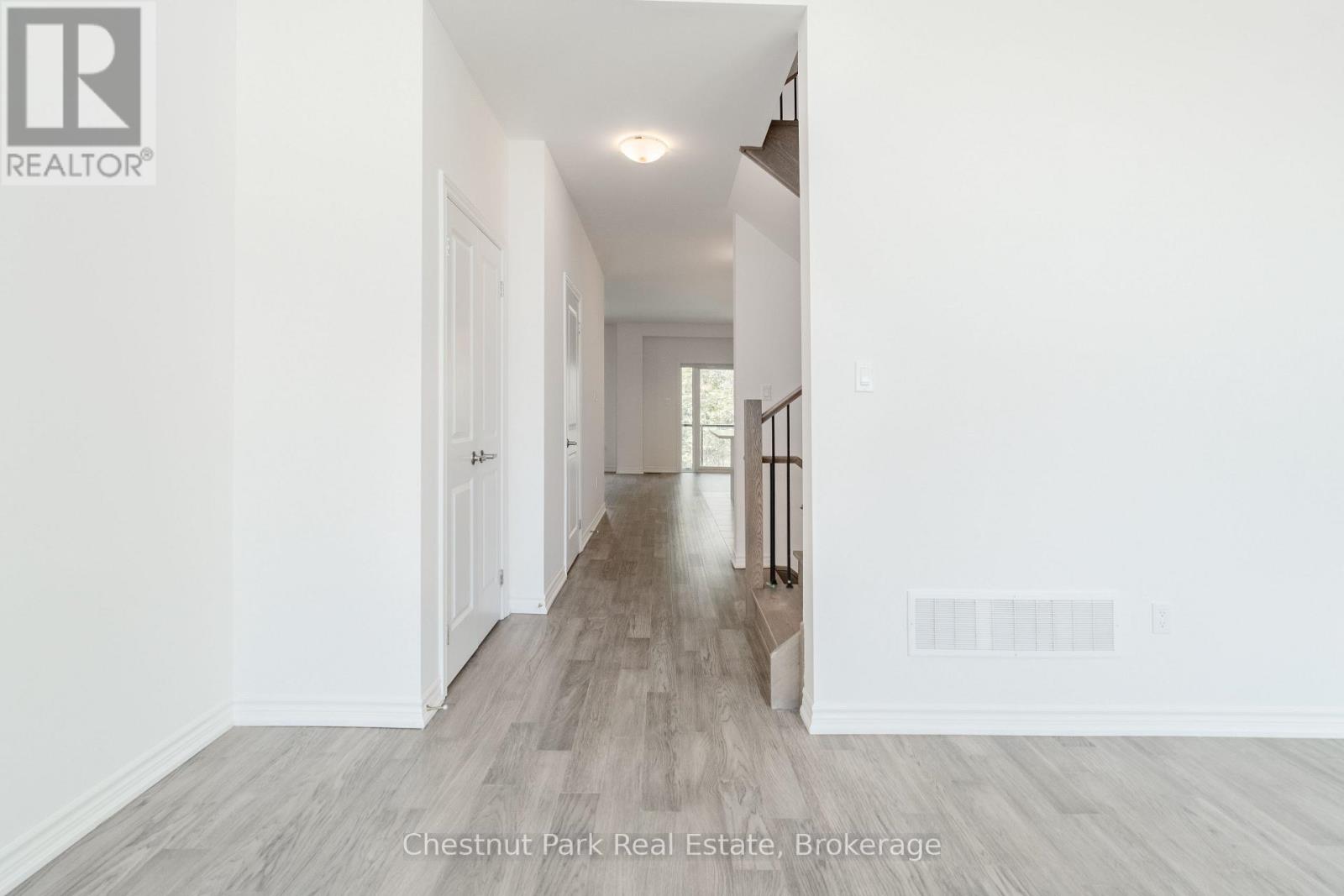 112 SEBASTIAN STREET - 4