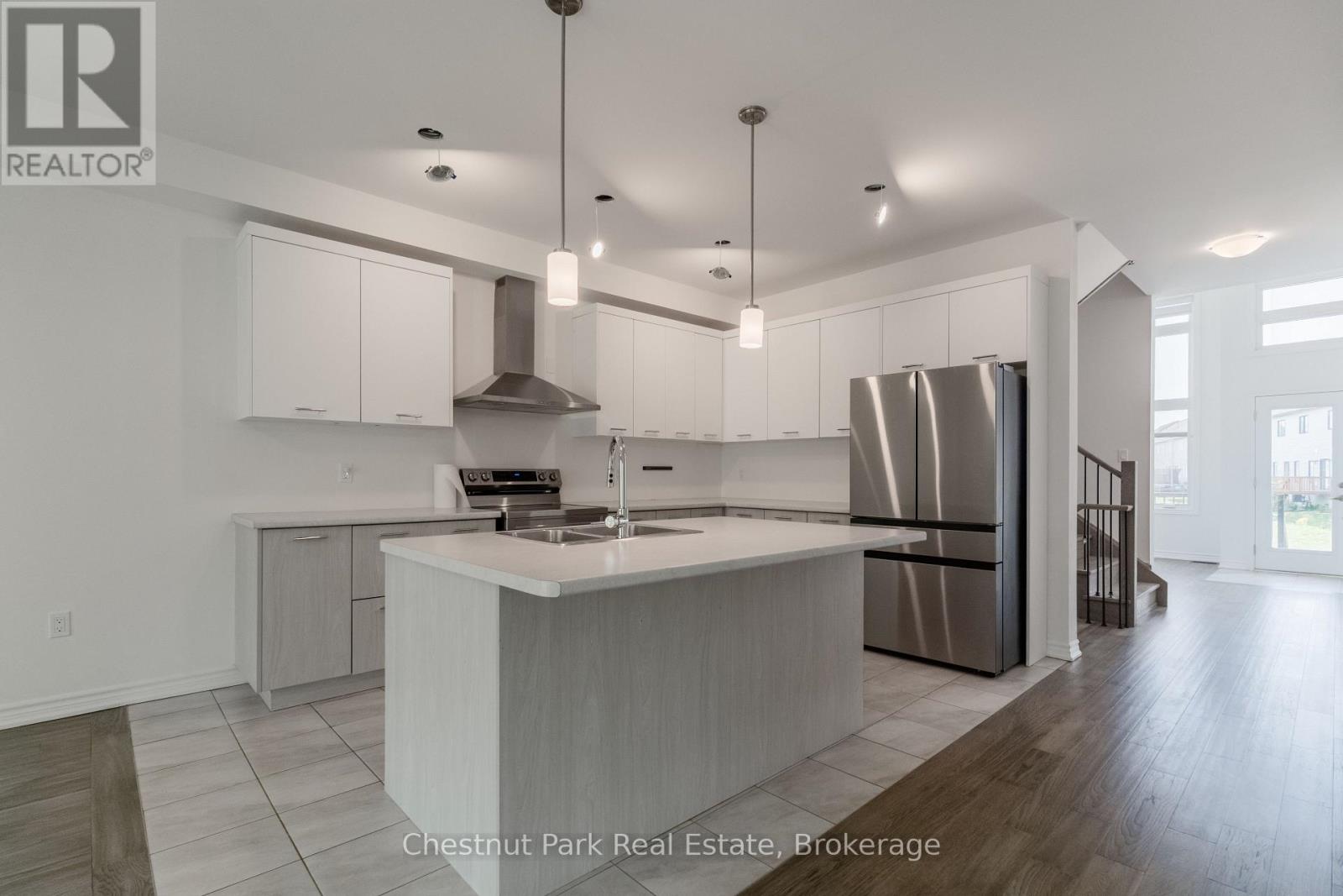 112 SEBASTIAN STREET - 8