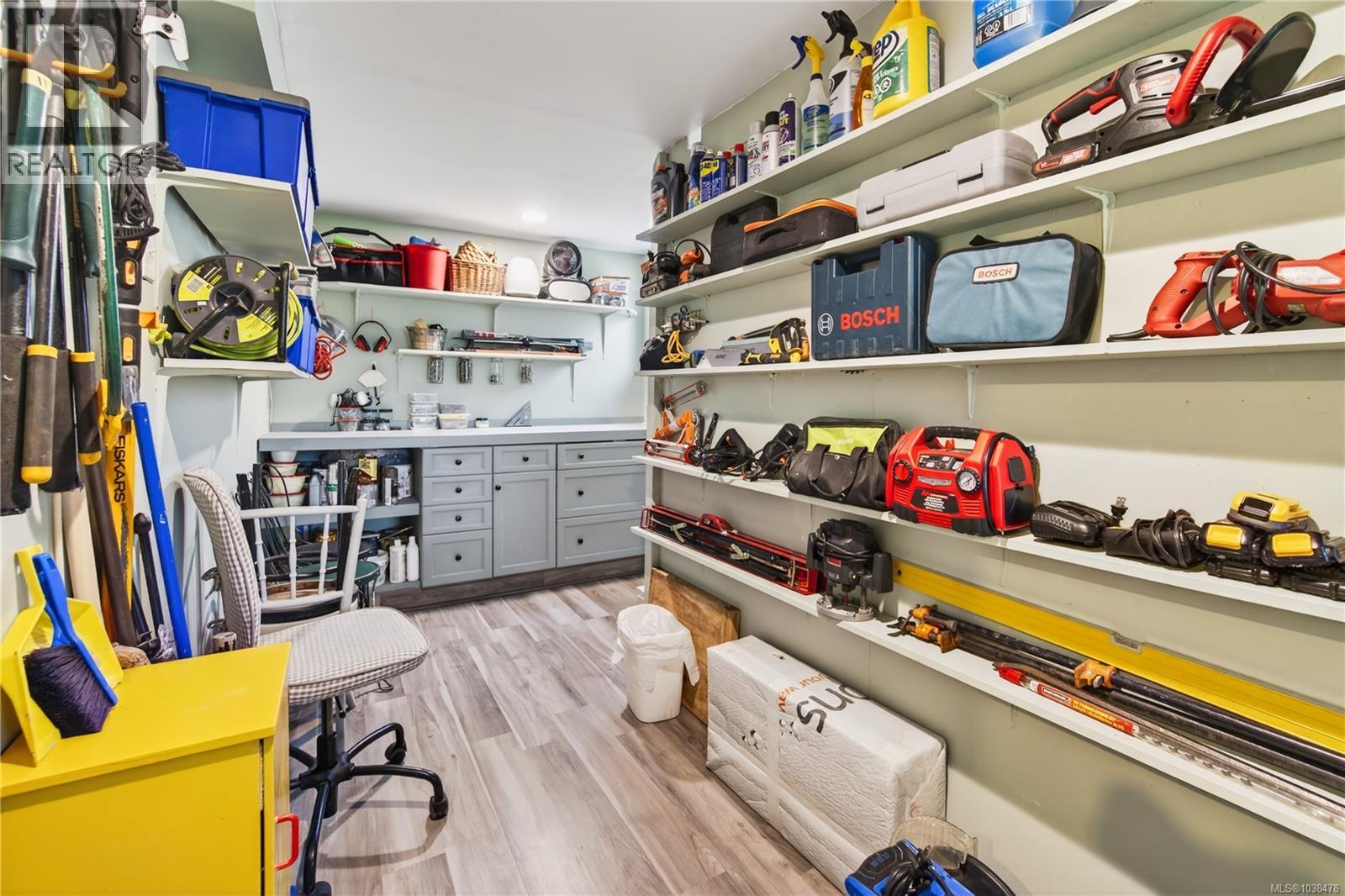 636 Kennedy St - 39
