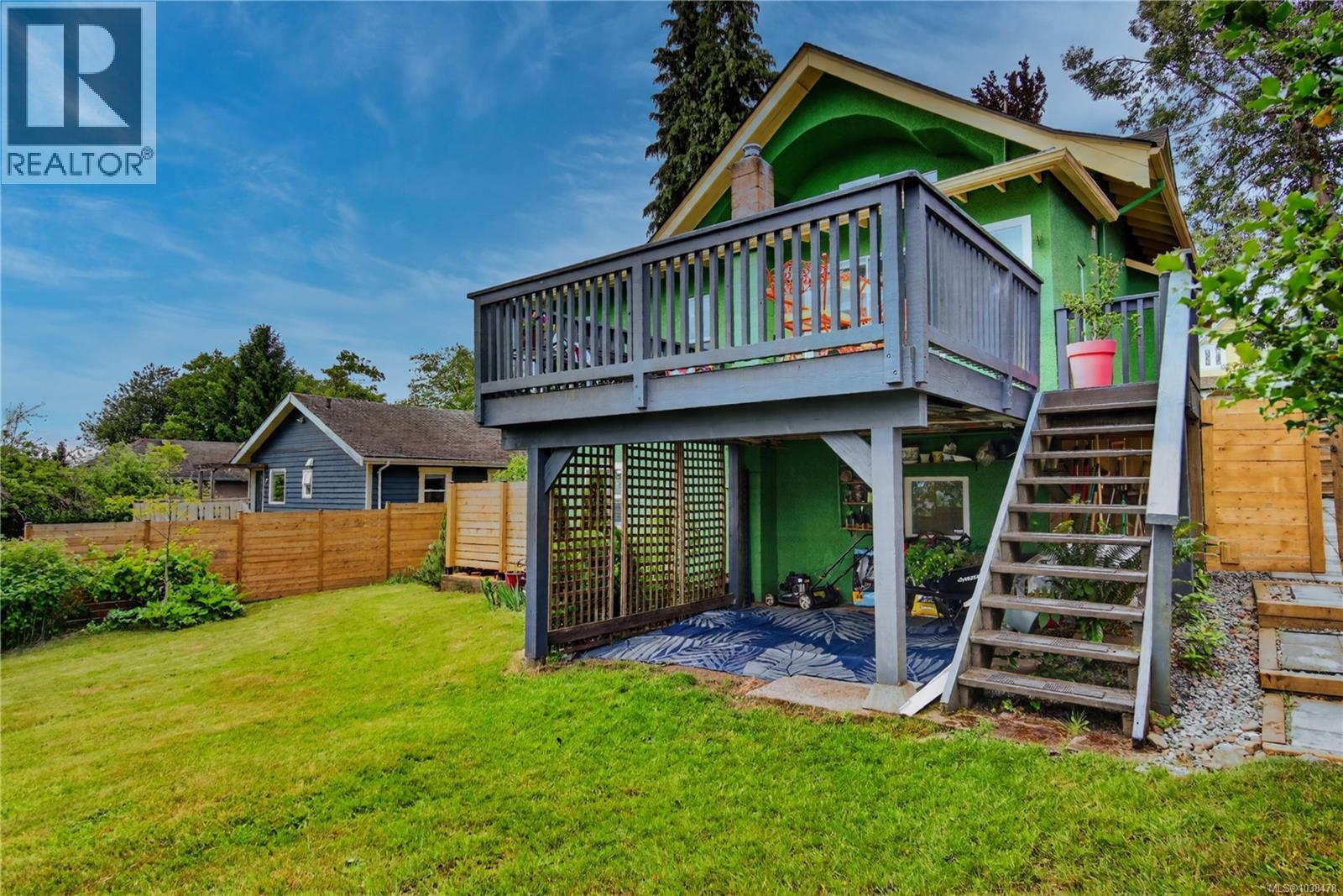 636 Kennedy St - 67