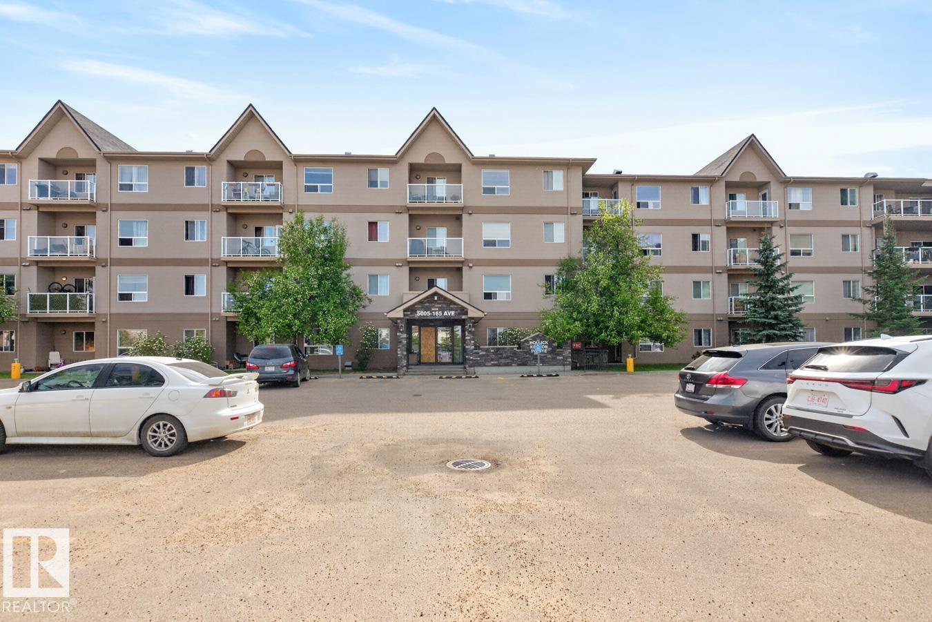 #320 5005 165 AV NW - 1