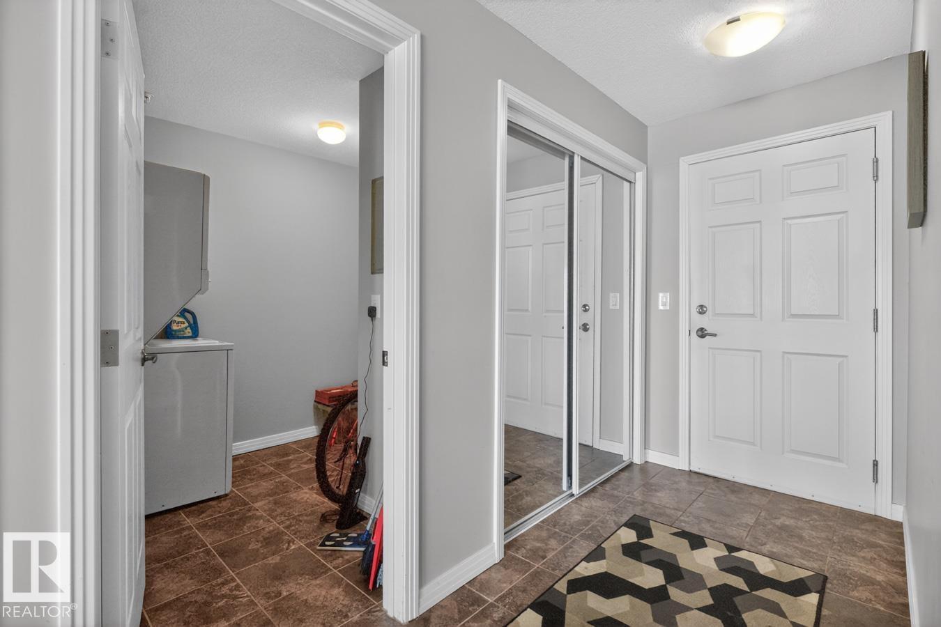 #320 5005 165 AV NW - 18