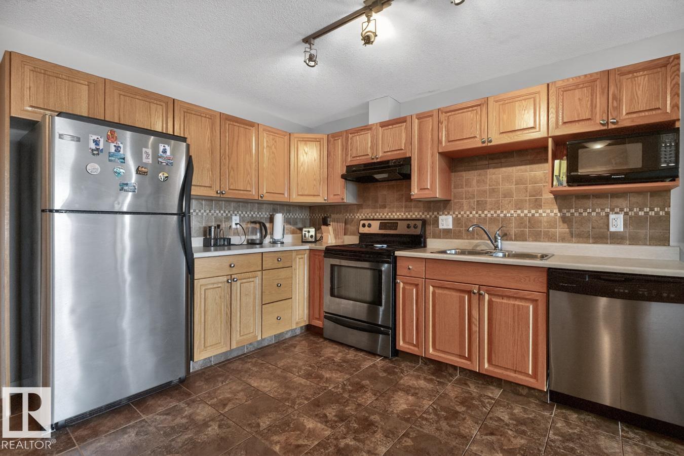 #320 5005 165 AV NW - 7